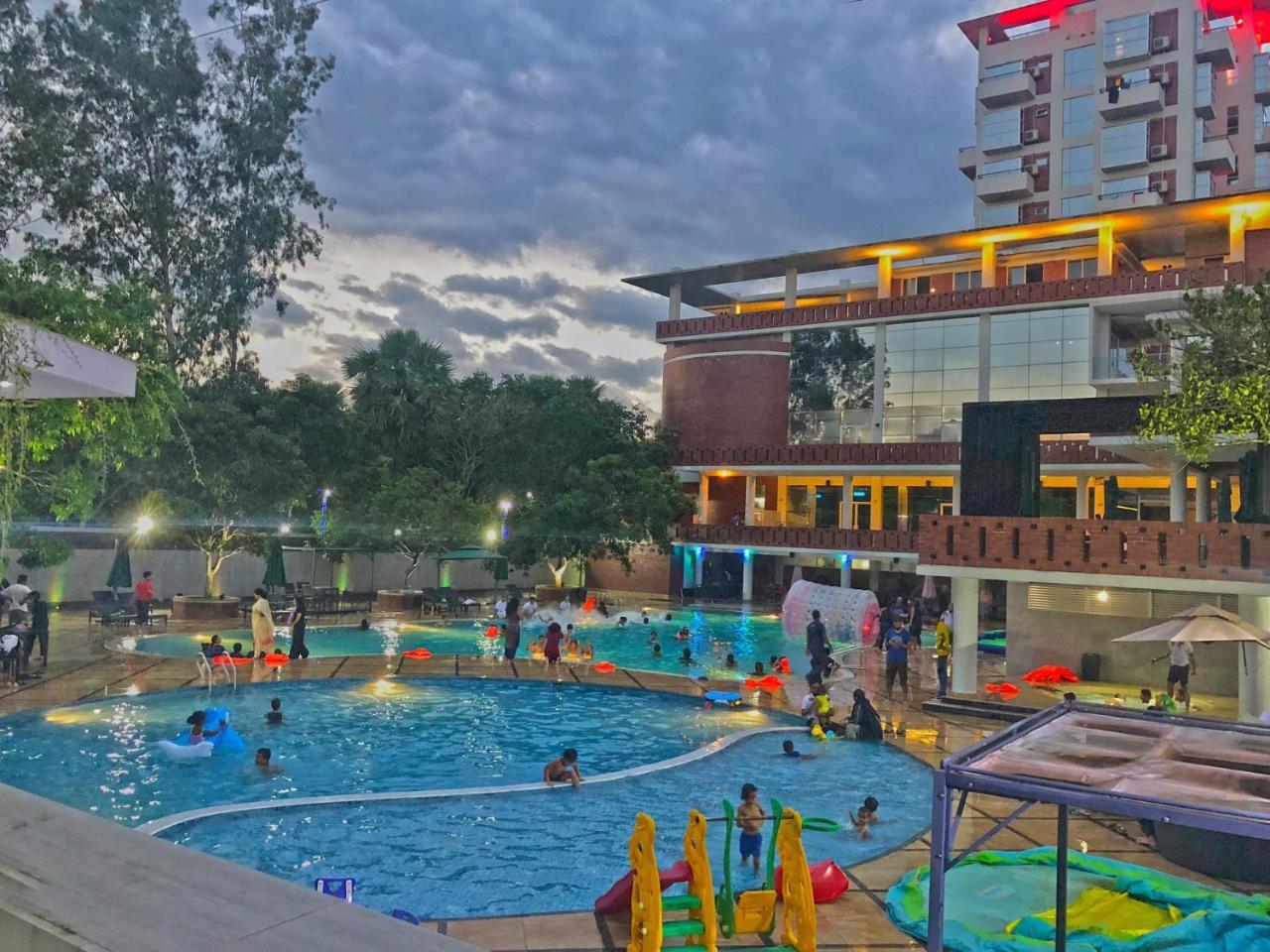 Sarah Resort Gazipur Exterior foto