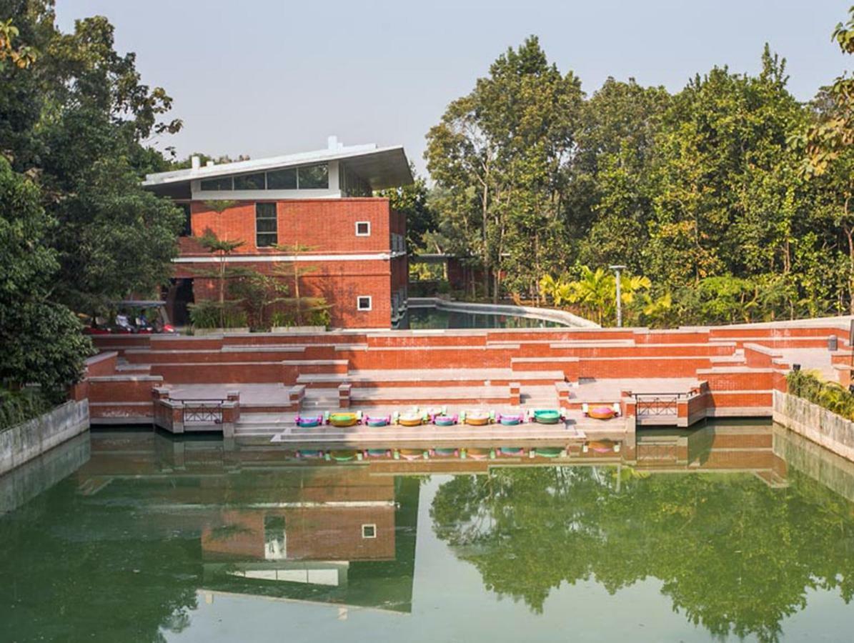 Sarah Resort Gazipur Exterior foto